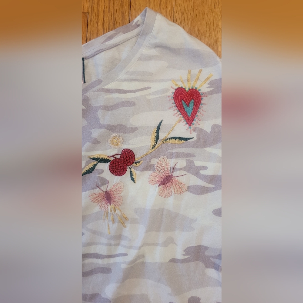 Johhny Was Adara Relaxed Floral Embroidered Peacock Butterfly Shirt - Picture 5 of 16